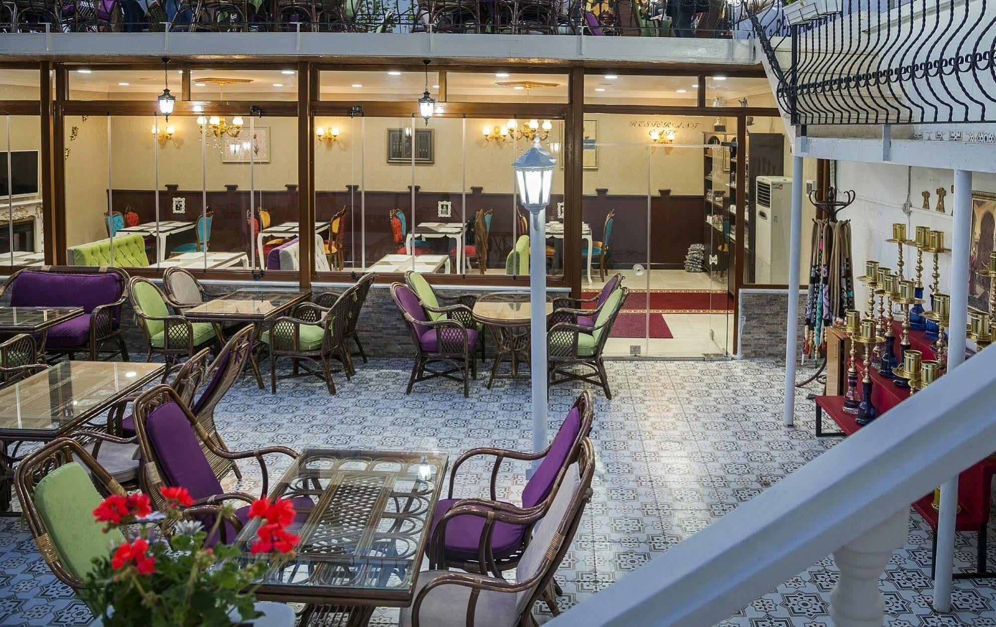 Beyaz Kosk Hotel Istanbul Exterior foto